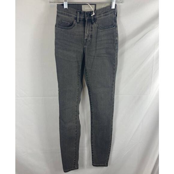 NWT Everlane The Mid-Rise Skinny Jean in Washed Black  23 Tall - Picture 2 of 4